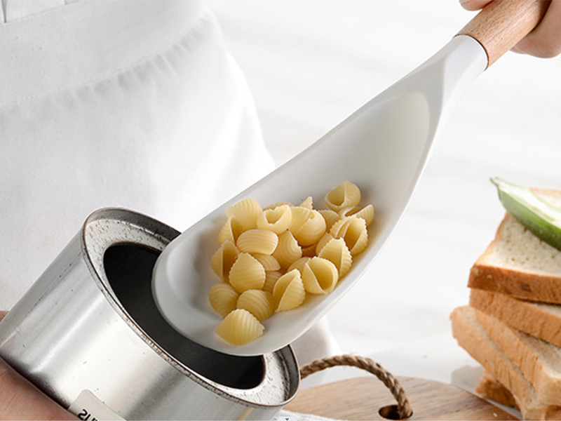 11better-cook-simple-design-scald-proof-12pcs-9-pcs-7-pcs-cooking-utensils-set-long-wood-handle--국자